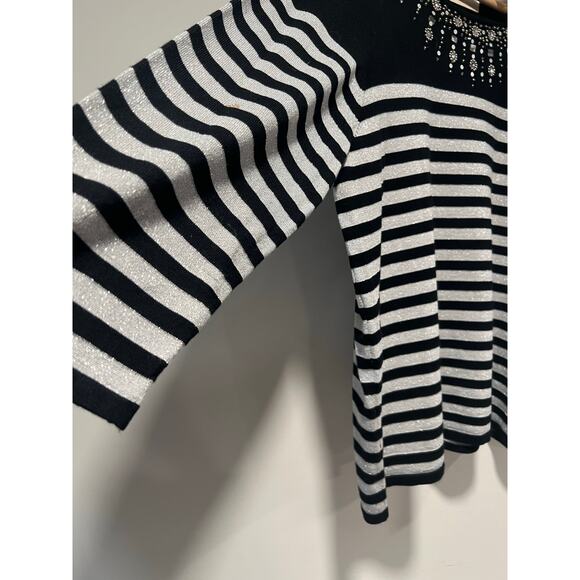 Alfred Dunner Sweater Black Silver Striped Metallic Embellished Neckline 1X JL - Picture 3 of 11